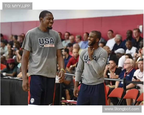 布里奇斯无球跑动持续高效 拉开防线胜过杜兰特